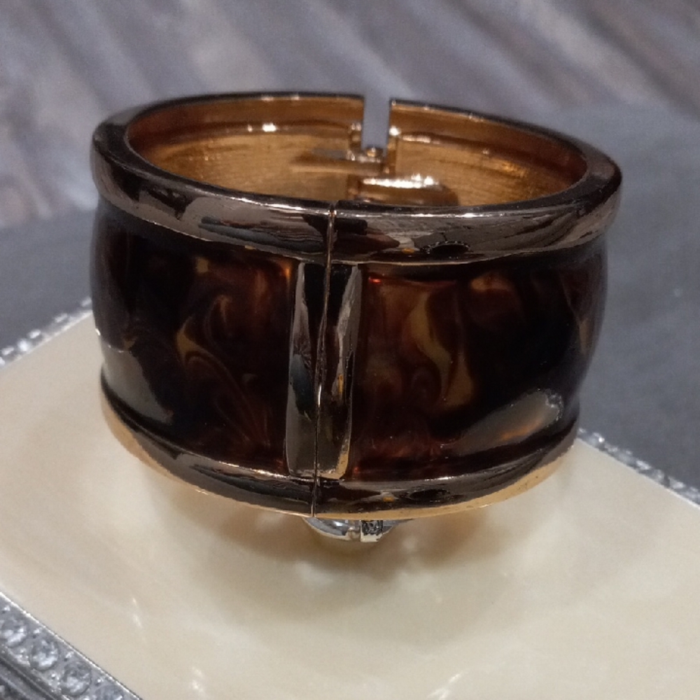 Vintage Enameled Goldtone Wide Cuff Hinged Bangle Brown and Gold Bangle Bracelet